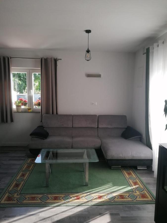 ביוגראד נה מורו Apartments Nana מראה חיצוני תמונה