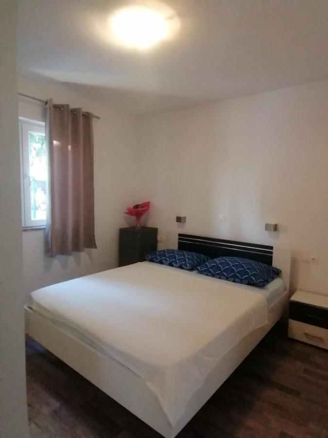 ביוגראד נה מורו Apartments Nana מראה חיצוני תמונה