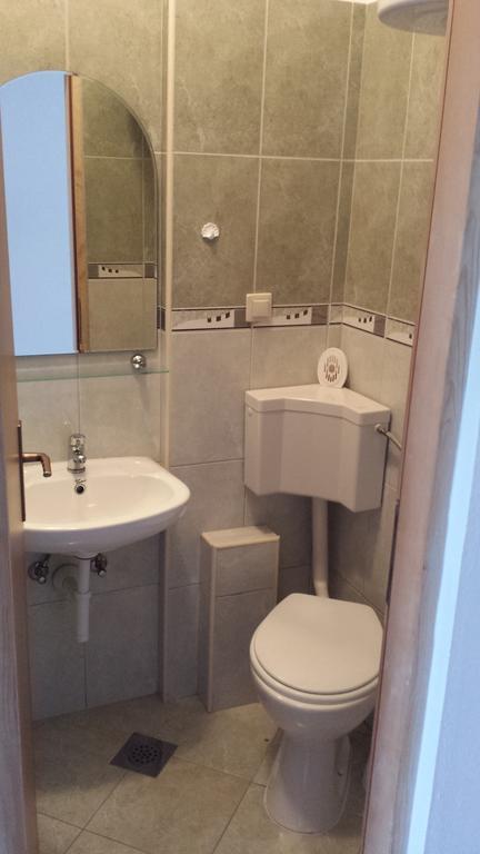 ביוגראד נה מורו Apartments Nana מראה חיצוני תמונה